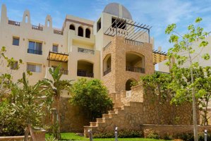 Azzurra Sahl Hasheesh