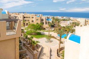 Azzurra Sahl Hasheesh